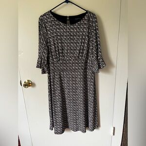 Perceptions Black and White Long Sleeve Dress